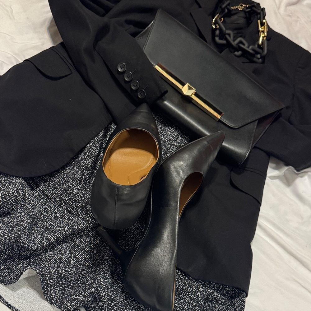 Black Structured Banana Republic Blazer